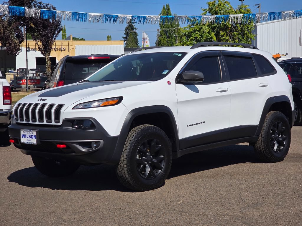 Used 2018 Jeep Cherokee Trailhawk AWD/4WD image 1