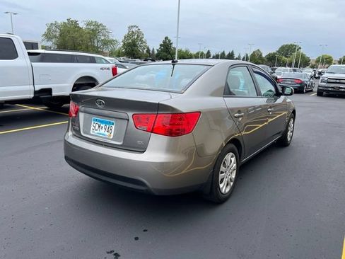 Used 2012 Kia Forte EX FWD image 2