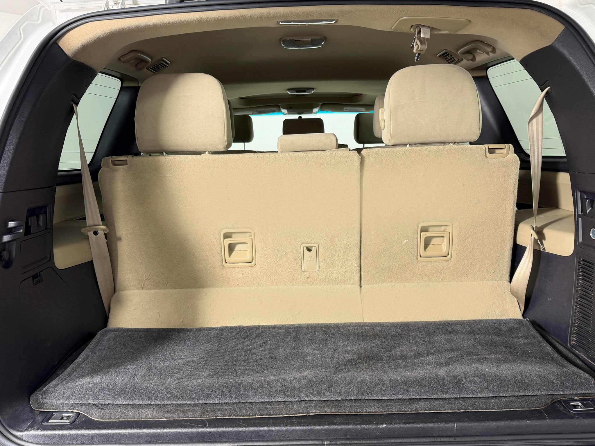 Used 2016 Toyota Sequoia SR5 AWD/4WD image 29