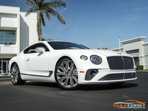 Used 2023 Bentley Continental GT V8 image 75