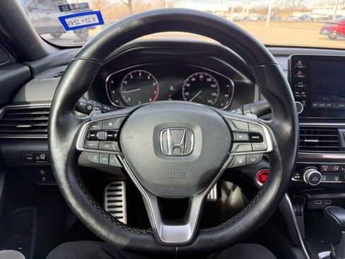 Used 2022 Honda Accord Sport image 11