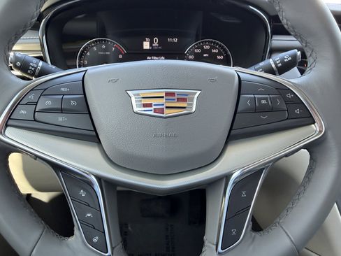 Certified 2024 Cadillac XT5 Premium Luxury image 32