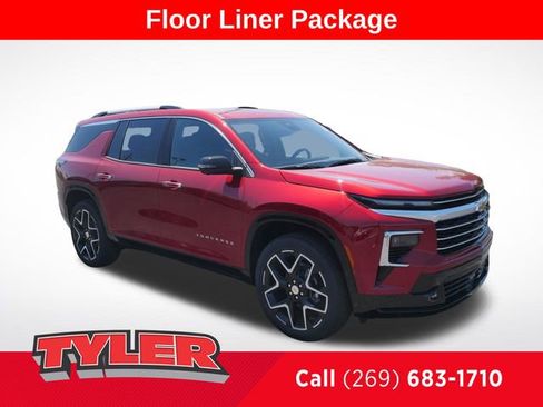 New 2026 Chevrolet Traverse High Country w/ LPO, Floor Liner Package AWD/4WD image 1