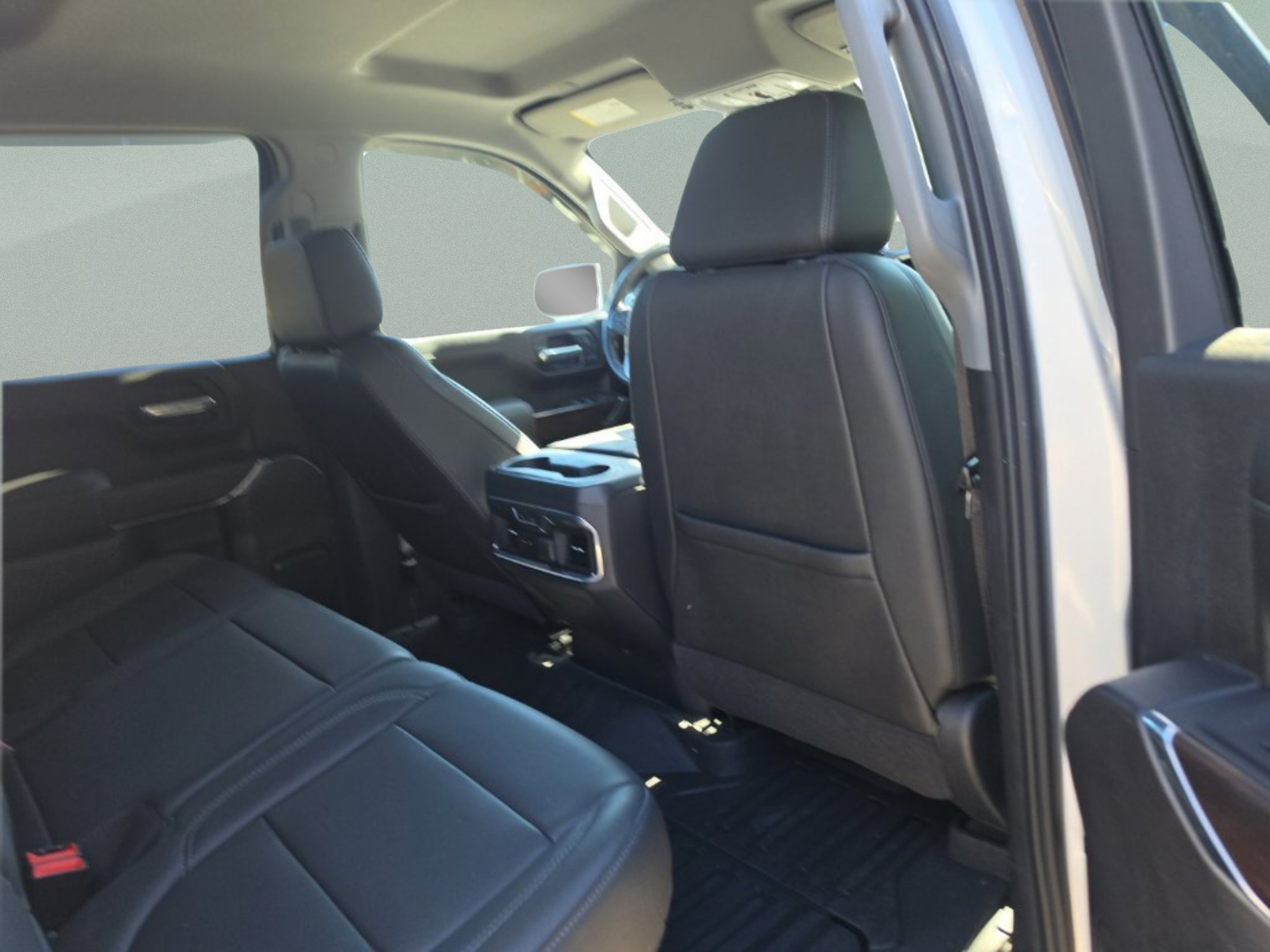 Used 2021 GMC Sierra 1500 SLT w/ SLT Premium Plus Package AWD/4WD image 27