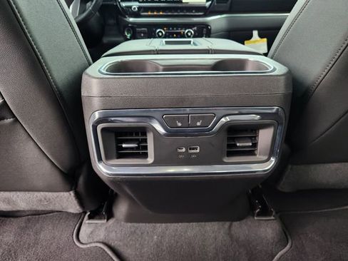 Used 2022 GMC Sierra 1500 SLT w/ SLT Premium Plus Package image 17