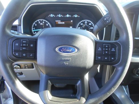 Used 2021 Ford F150 Cloth image 14