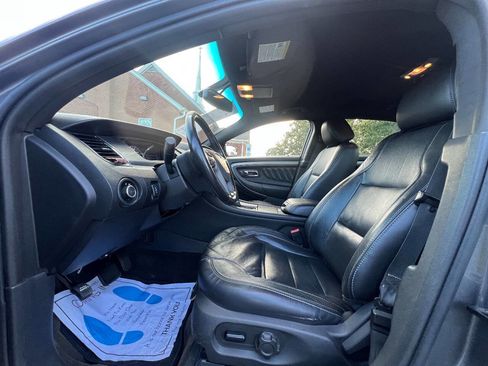 Used 2013 Ford Taurus SEL image 12