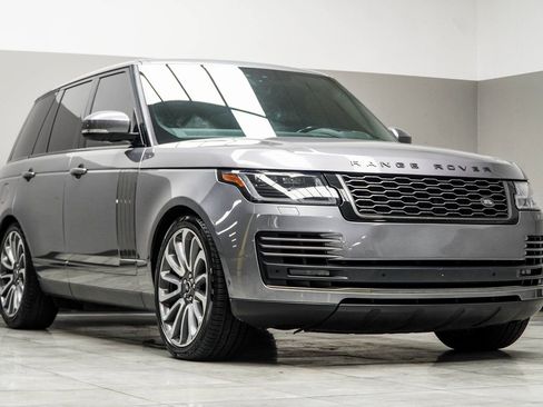 Used 2021 Land Rover Range Rover P525 Westminster Edition AWD/4WD image 4