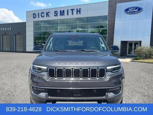 Used 2024 Jeep Wagoneer Series II w/ HD Trailer Tow Package image 2