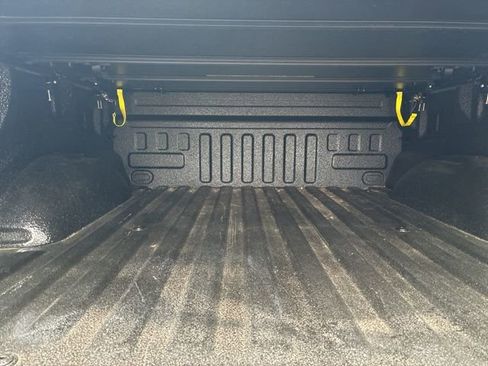 Used 2023 Ford F150 Lariat w/ Max Trailer Tow Package image 17