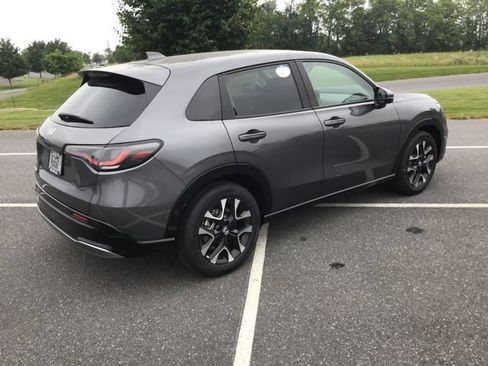 New 2027 Honda HR-V EX-L image 3