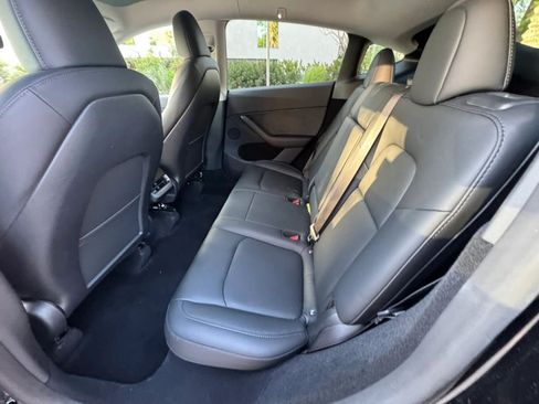Used 2023 Tesla Model Y Long Range AWD/4WD image 20