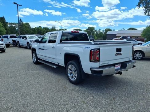 Used 2018 GMC Sierra 1500 SLT w/ SLT Premium Package AWD/4WD image 6
