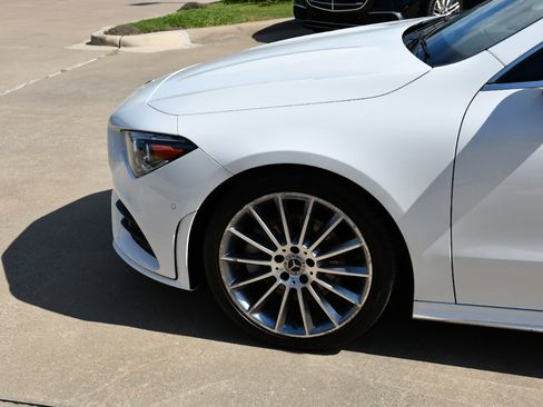 Used 2023 Mercedes-Benz CLA 250 image 4