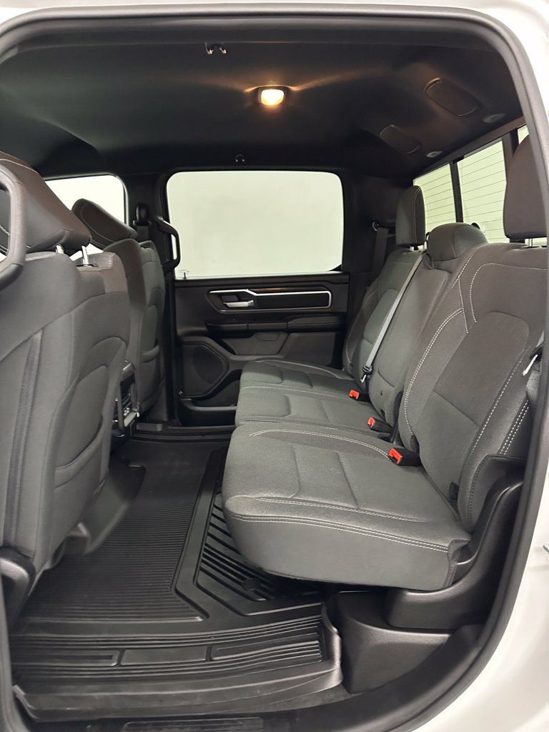Used 2024 RAM 1500 Big Horn AWD/4WD image 27