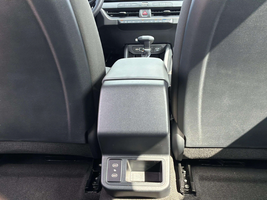 Certified 2025 Kia K4 FWD image 21