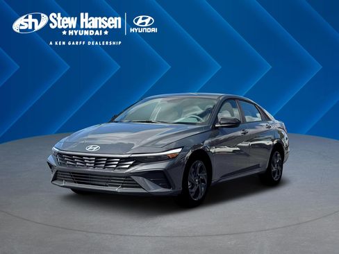 New 2026 Hyundai Elantra Sport FWD image 1