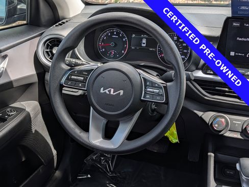 Used 2023 Kia Forte LXS w/ LXS Technology Package FWD image 15