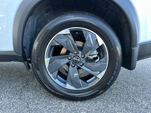 New 2026 Nissan Rogue SV image 20