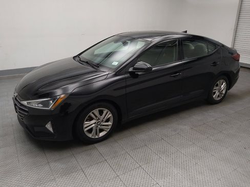 Used 2019 Hyundai Elantra Value Edition FWD image 2