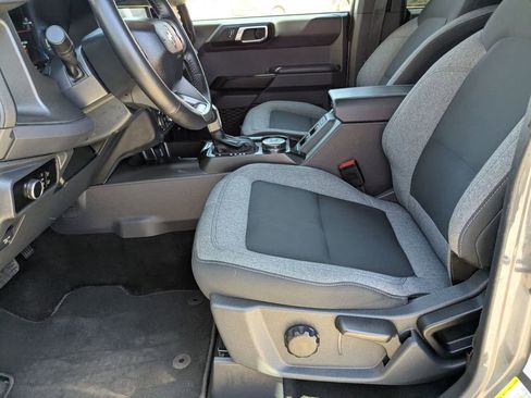 Used 2025 Ford Bronco Big Bend image 13