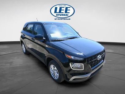 New 2025 Hyundai Venue SE