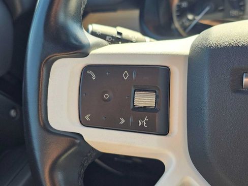 Used 2023 Land Rover Defender 110 AWD/4WD image 28