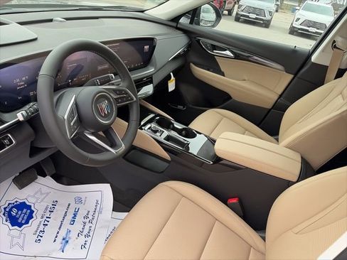 New 2026 Buick Envision Preferred image 16