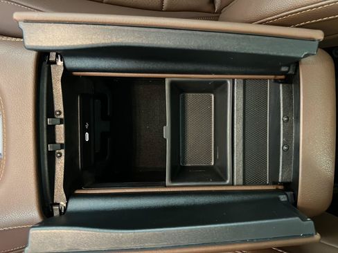 Certified 2025 Mercedes-Benz GLS 450 4MATIC image 12