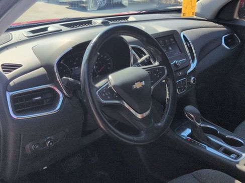 Used 2022 Chevrolet Equinox LT image 12