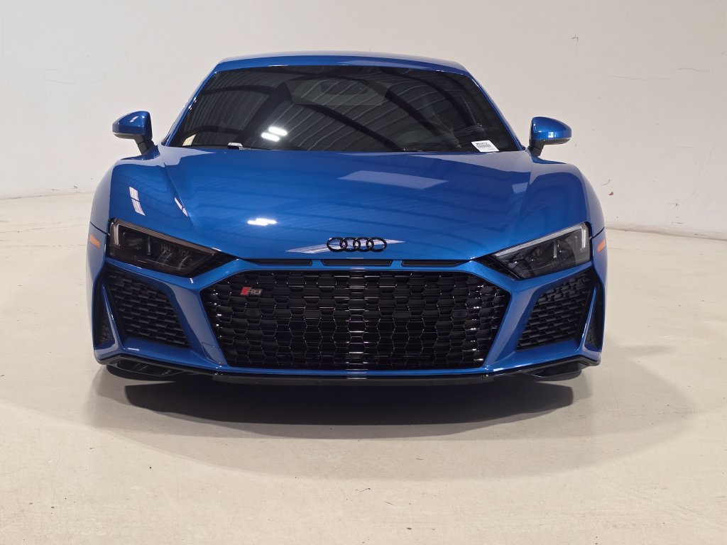 Certified 2023 Audi R8 V10 performance w/ Premium Package RWD image 2