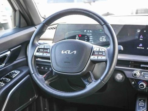 Certified 2024 Kia Telluride EX X-Line AWD/4WD image 17