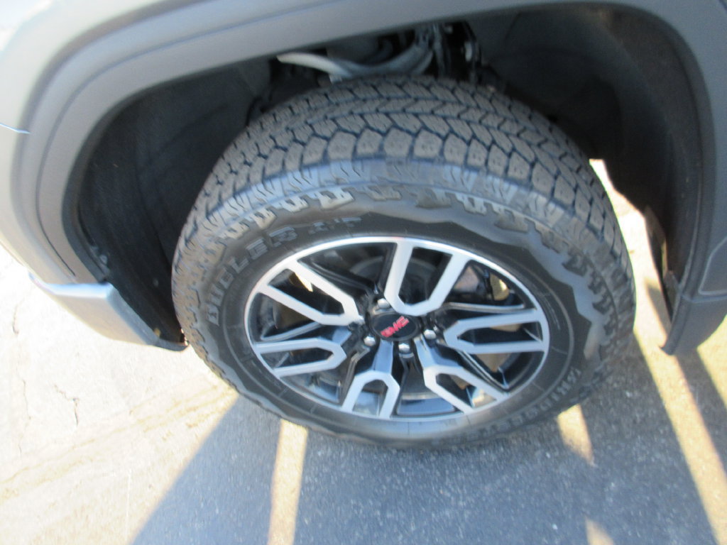 Certified 2021 GMC Sierra 1500 AT4 w/ Technology Package AWD/4WD image 16