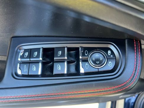 Used 2018 Porsche Macan GTS AWD/4WD image 30