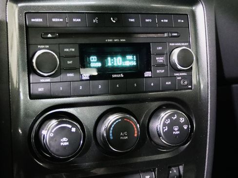 Used 2009 Dodge Challenger R/T image 53