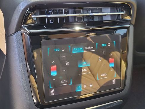 New 2025 Cadillac Escalade IQ Luxury 2 w/ LPO, Etrunk Organizer Package image 41