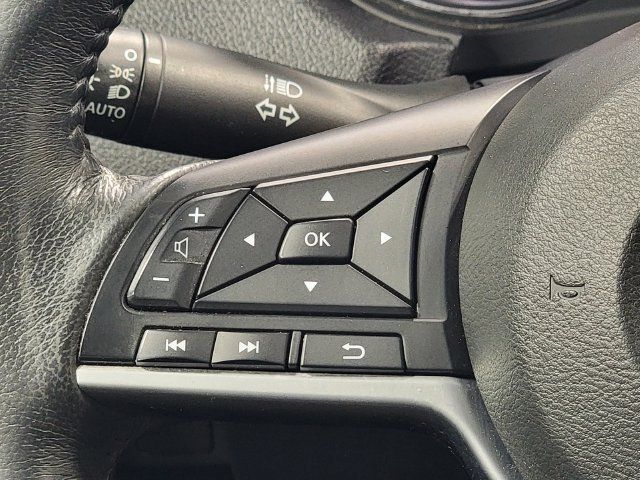Used 2017 Nissan Rogue SV w/ Midnight Edition Package AWD/4WD image 26