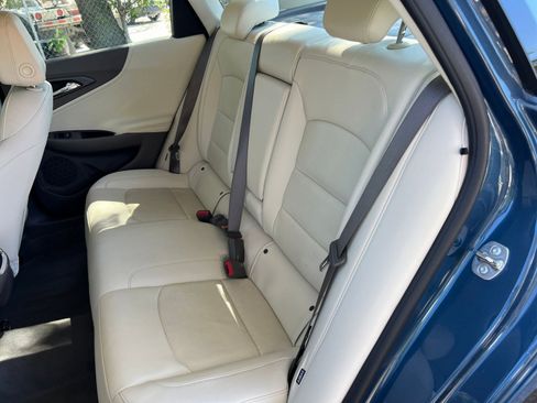Used 2024 Chevrolet Malibu LT image 31