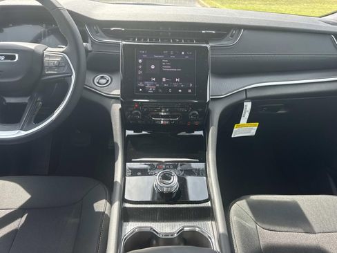 New 2026 Jeep Grand Cherokee Laredo X AWD/4WD image 20