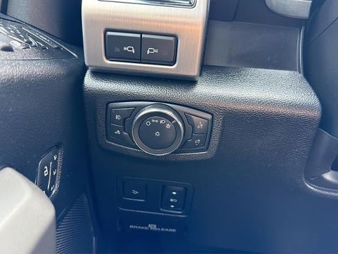 Used 2021 Ford F350 Platinum AWD/4WD image 36