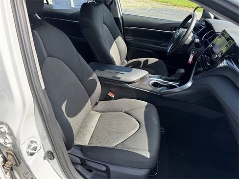 Used 2023 Toyota Camry LE image 14