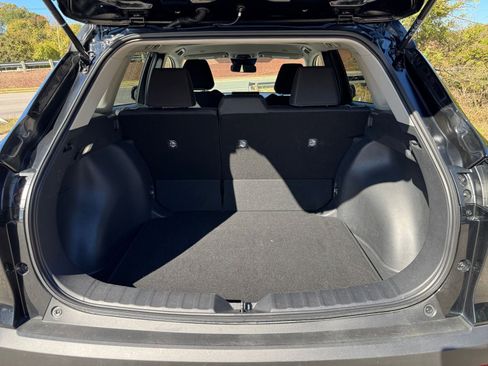 Used 2025 Toyota Corolla Cross LE image 25