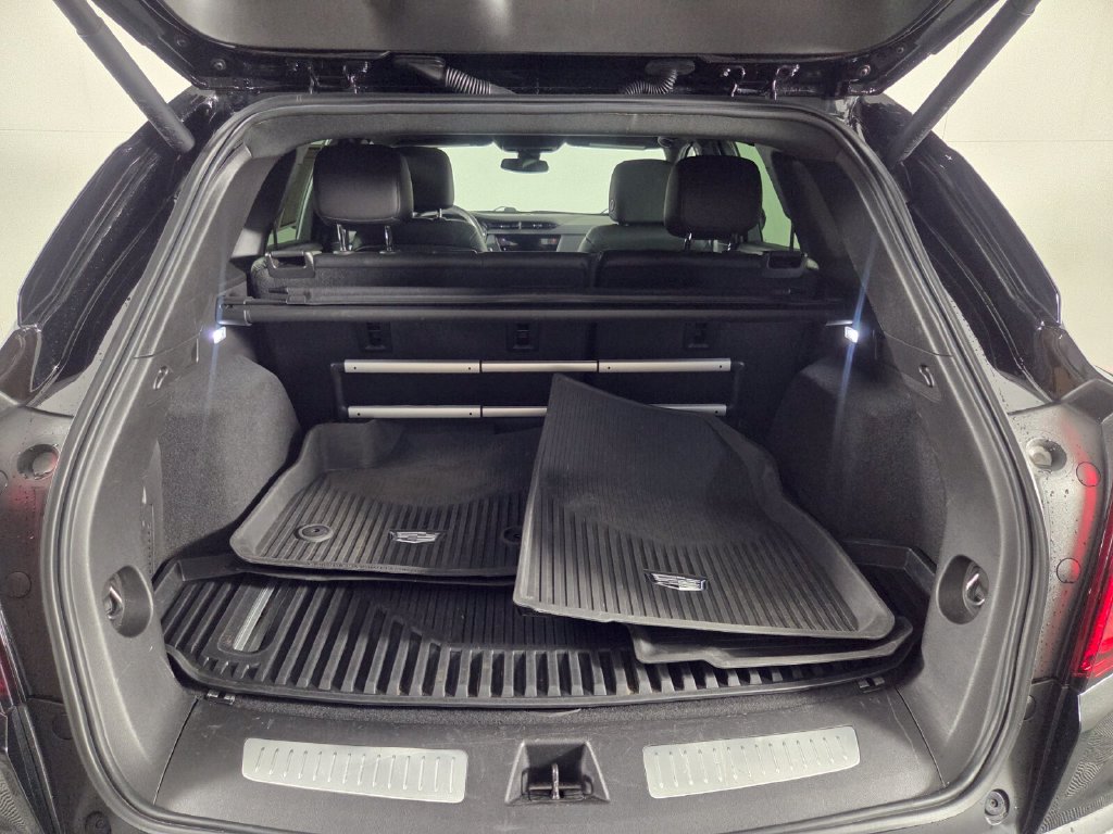 Used 2021 Cadillac XT5 Premium Luxury w/ LPO, Floor Liner Package AWD/4WD image 27