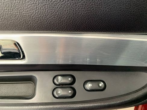 Used 2004 Ford Thunderbird RWD image 20