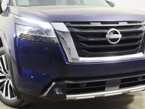 Used 2022 Nissan Pathfinder Platinum w/ Cargo Package FWD image 46