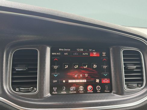 Used 2015 Dodge Charger R/T RWD image 19
