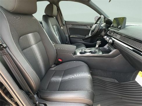 New 2026 Honda Civic Sport image 17