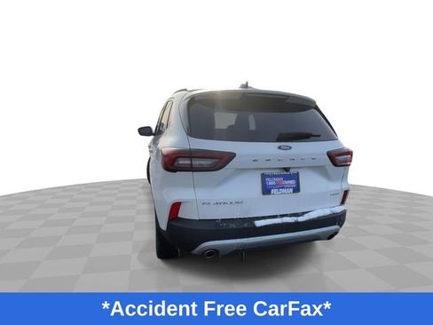 Used 2023 Ford Escape Platinum image 8