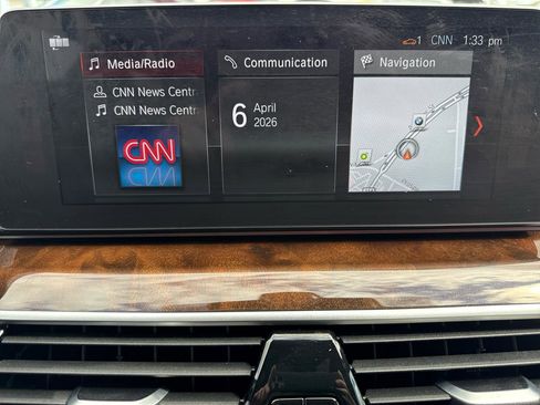 Used 2017 BMW 530i xDrive image 54