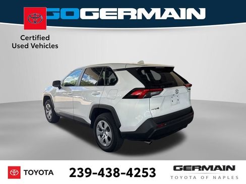 Used 2023 Toyota RAV4 LE FWD image 4
